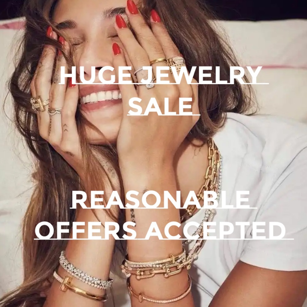 ⛓️ Tons of vintage and fine jewelry in my closet. All reasonable offers ok! ❤️